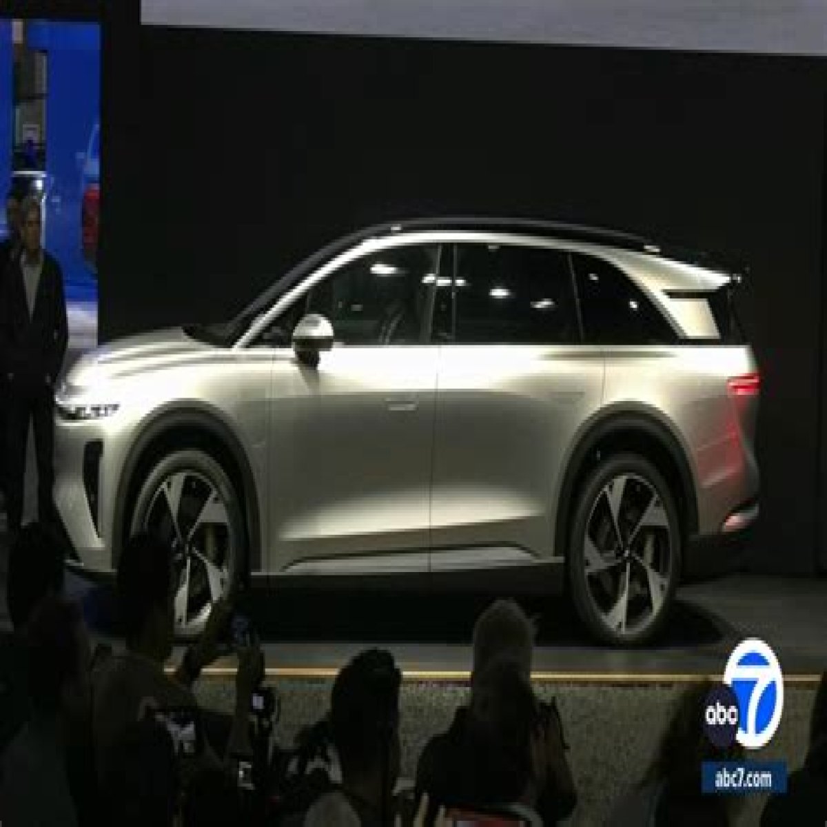 5 Electric Car Startups Built to Survive in the Auto Industry