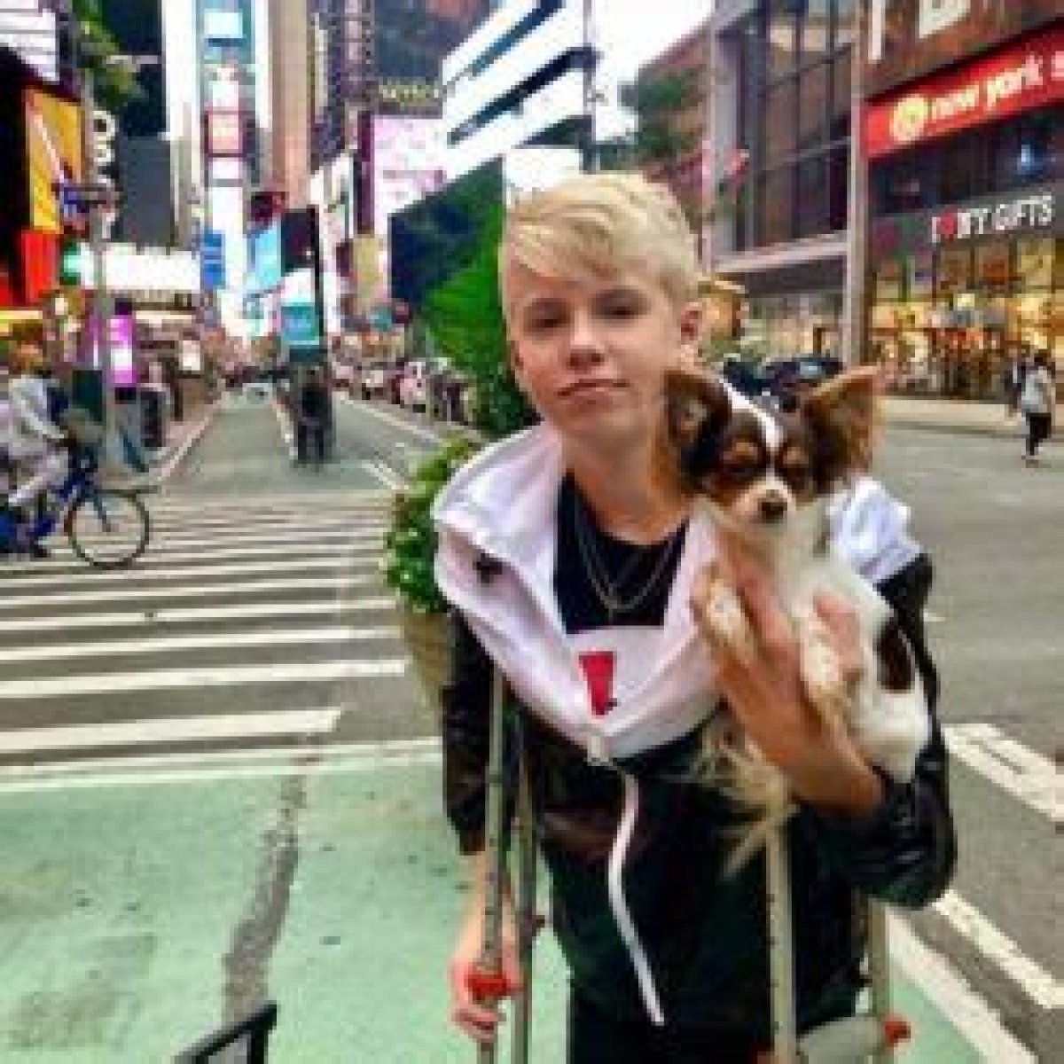 Carson Lueders Pets - Celebrity Pets