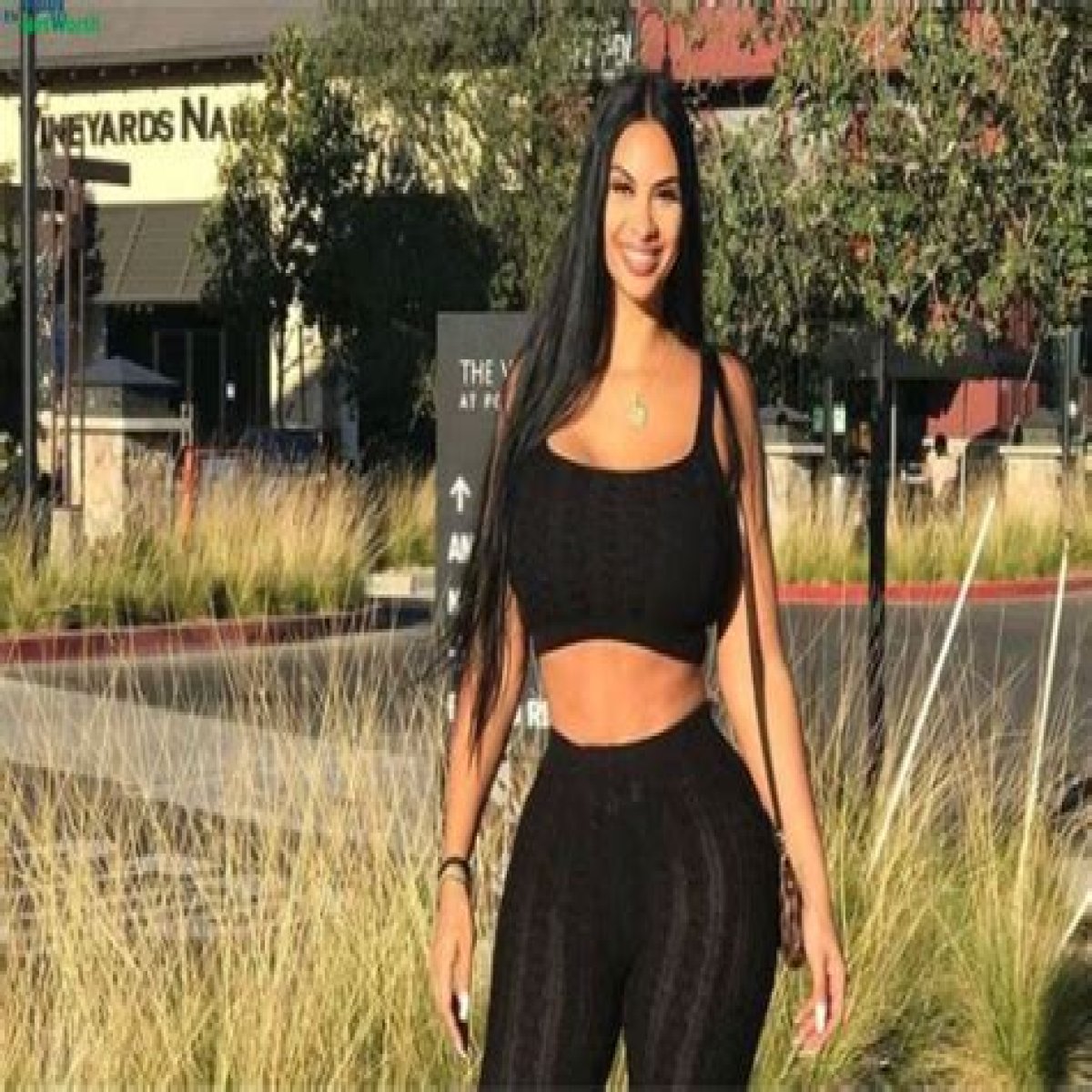 Johanna Leia Net Worth, Age, Height, Bio, Birthday, Wiki!