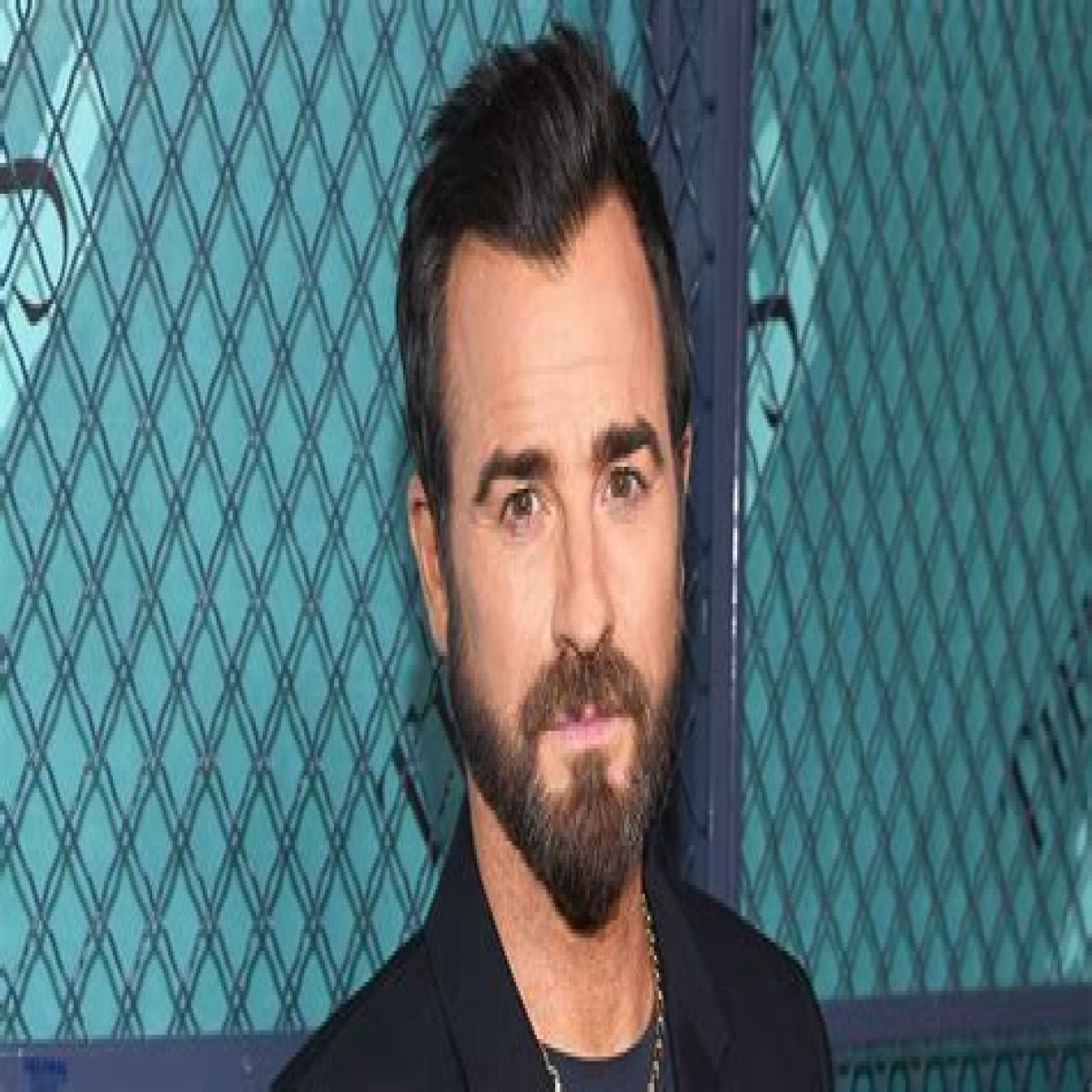 Justin Theroux's ‘Super Consistent’ Workout Routine Revealed By Trainer