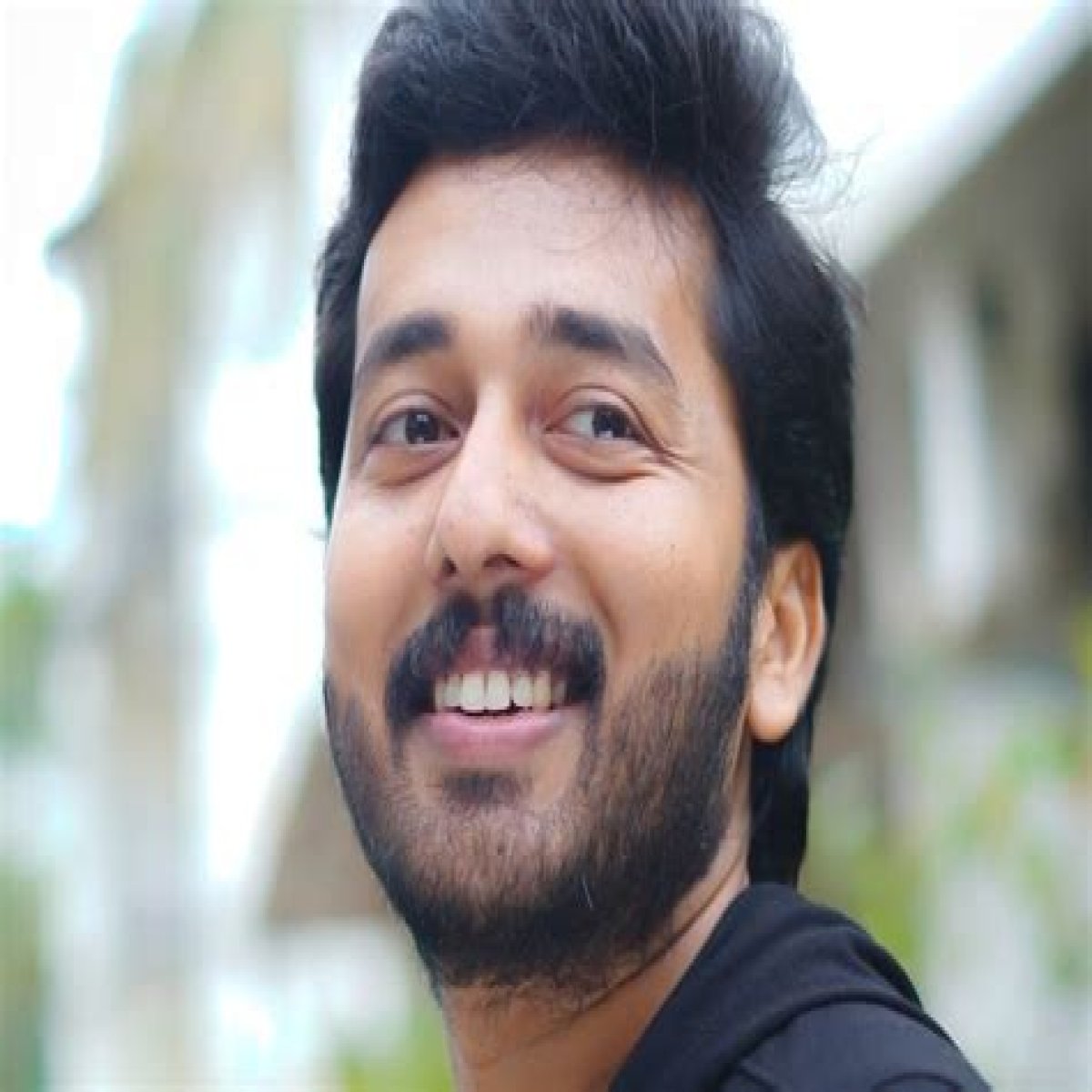 Kaarthik Shankar Biography: Net Worth, Age, Parents, Wife, TV Shows, Movies, Instagram, Kids