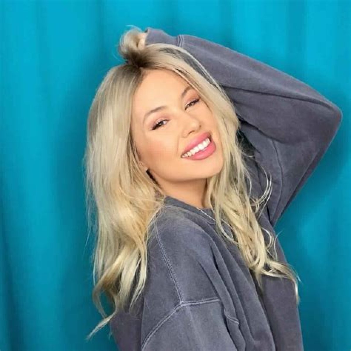 Liana Jade Brooker: Social Media Personality, Age, Husband, Net Worth !