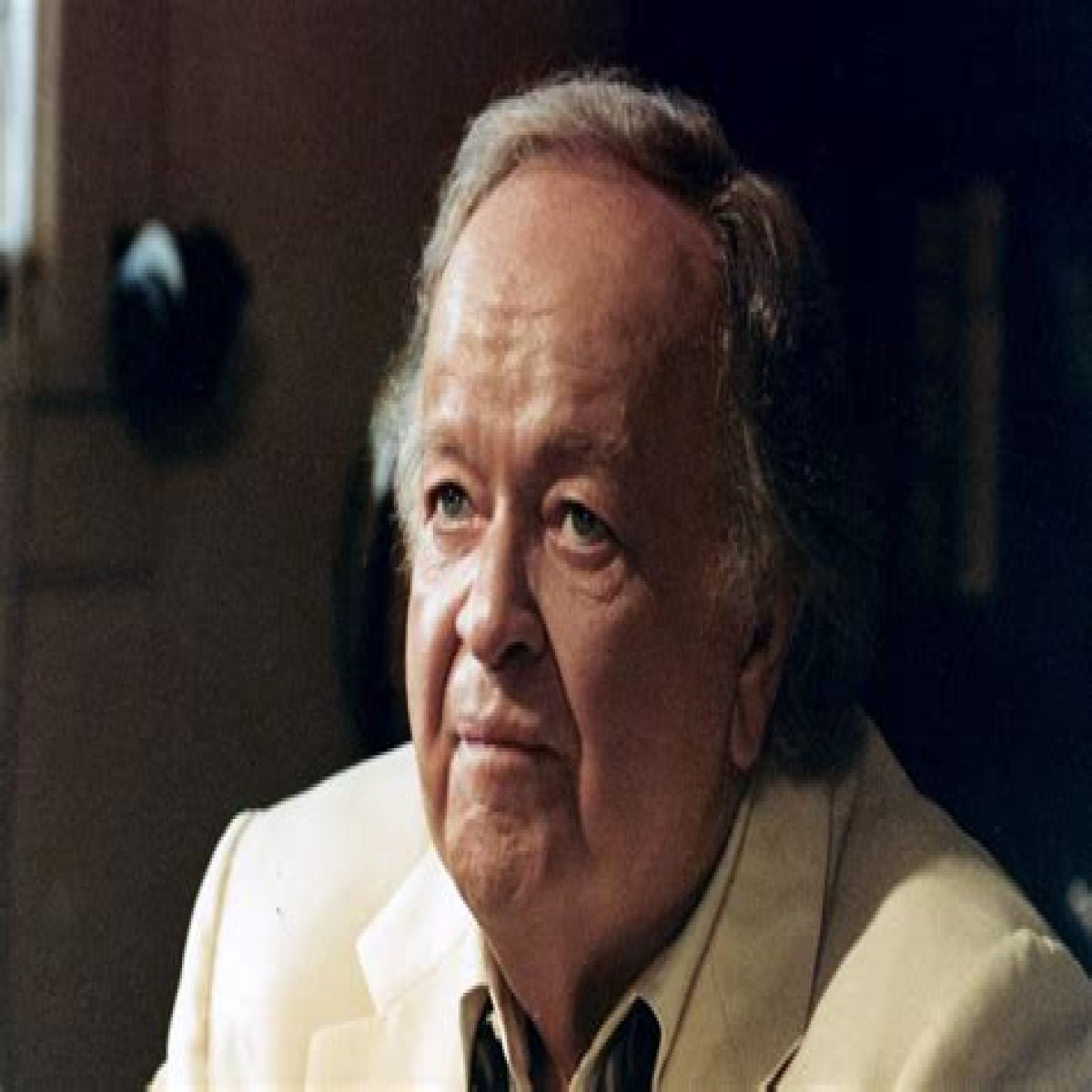 Robert Emhardt
