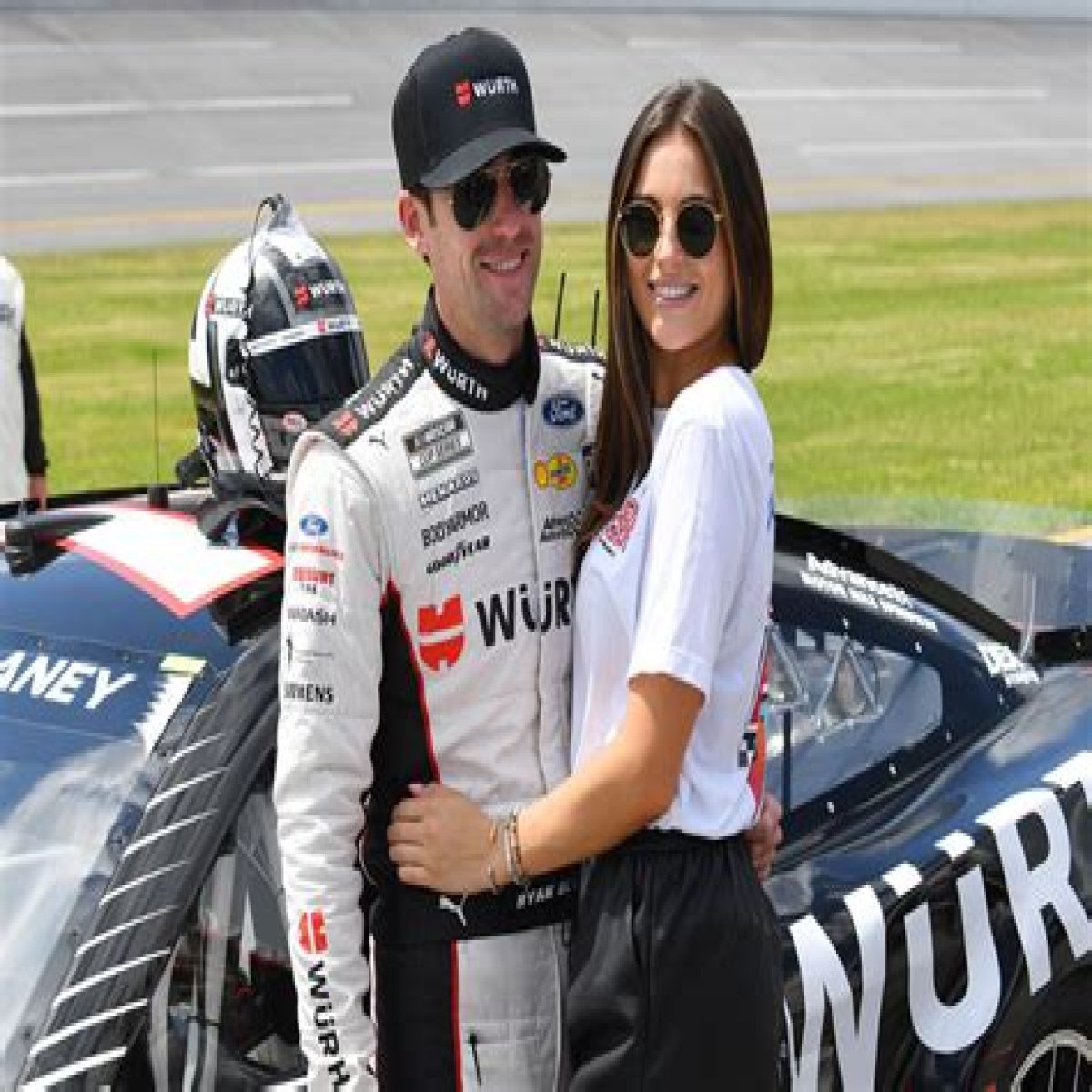 Ryan Blaney Wife Or Girlfriend?