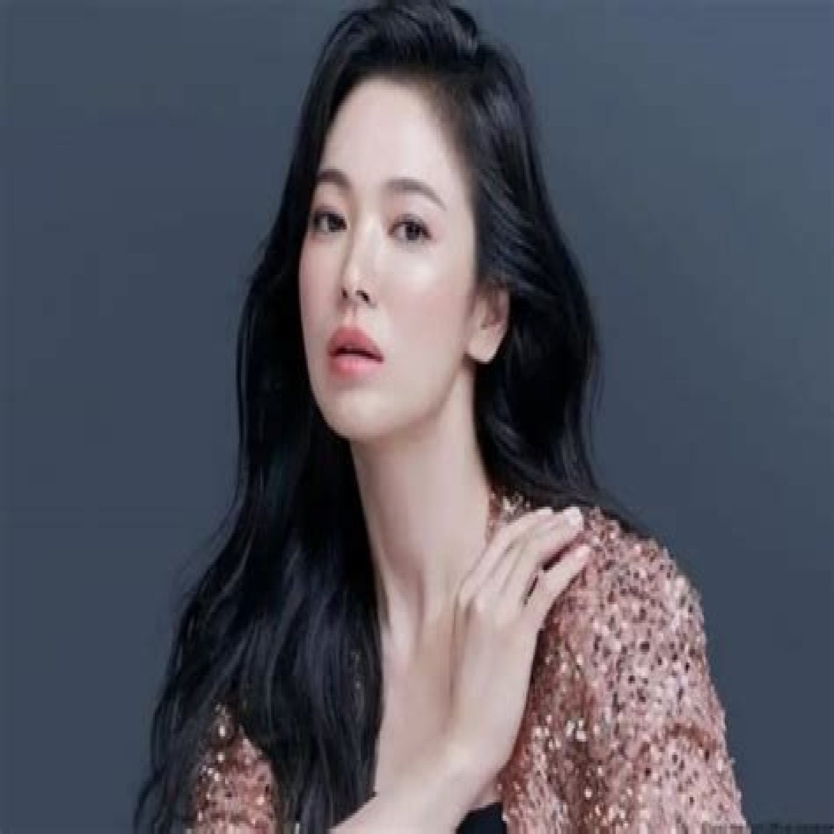 Song Hye Kyo | Religion, Parents | Father Song Dae Seob And Mother