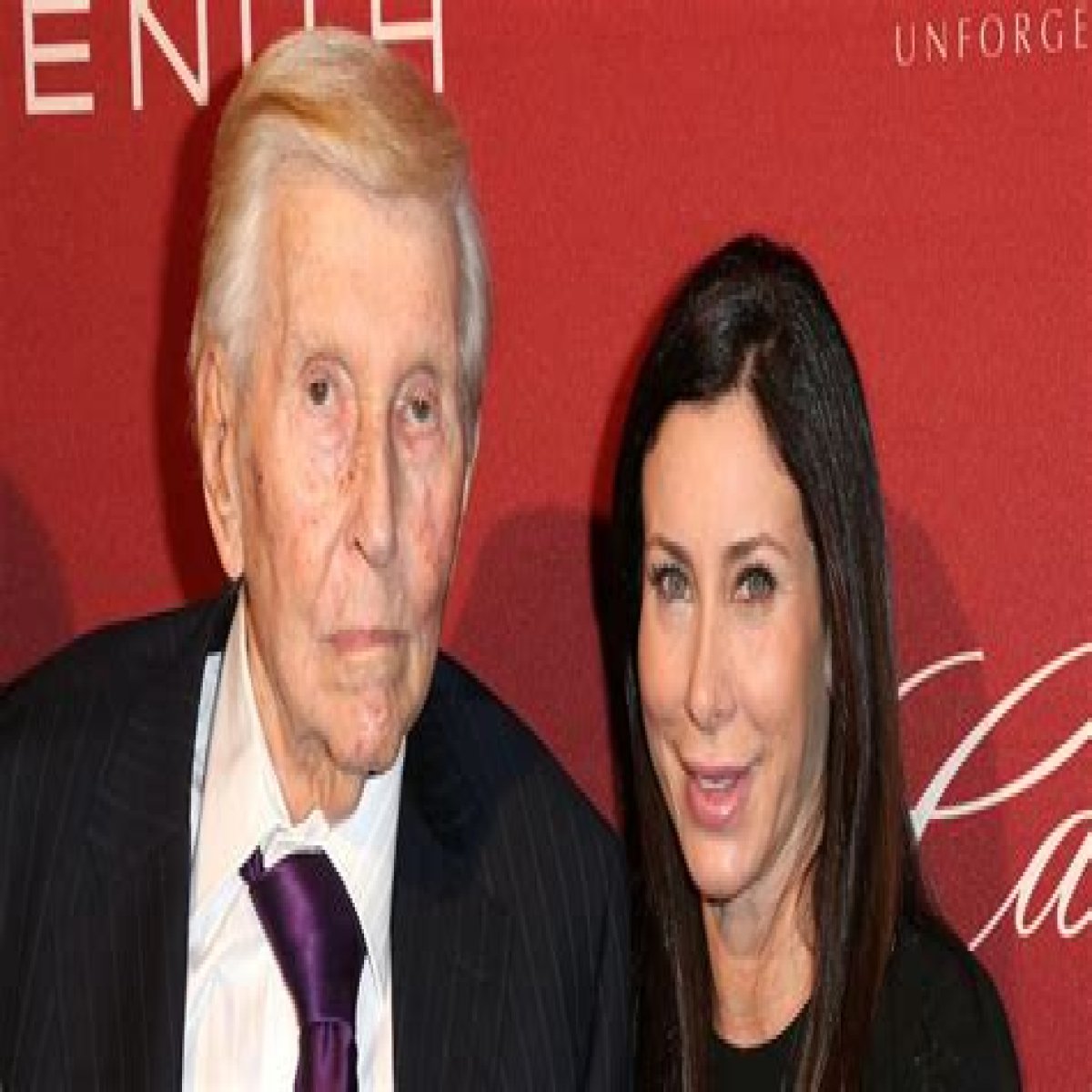Sumner Redstone Had a Complicated Personal Life With His Exes