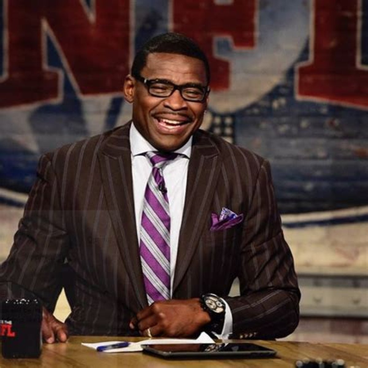 What is Michael Irvin’s Net Worth and Salary?